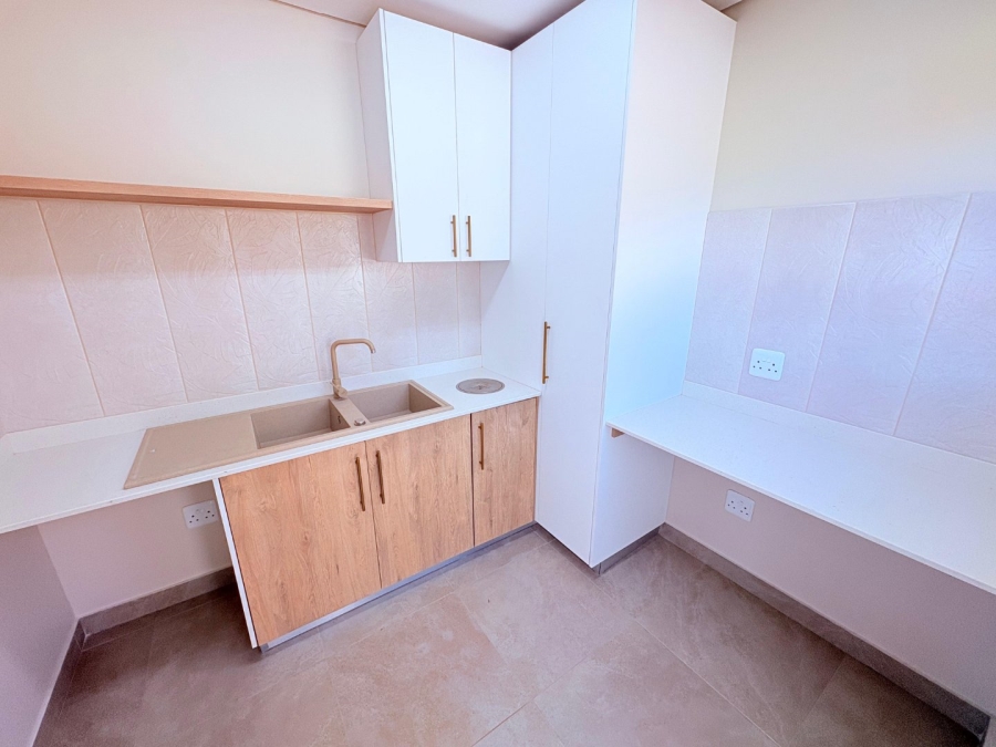 3 Bedroom Property for Sale in Hartenbos Heuwels Western Cape